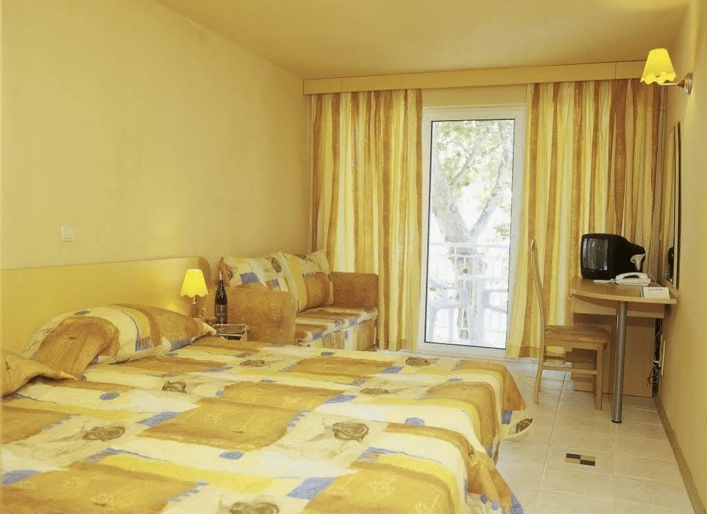 Kaliopa Hotel Albena Kültér fotó