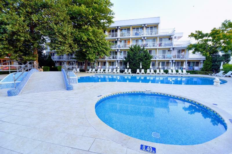 Kaliopa Hotel Albena Kültér fotó